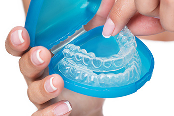 elma ny orthodontist, how to care for your retainer